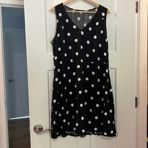 Old Navy black and white polka dot dress - XL